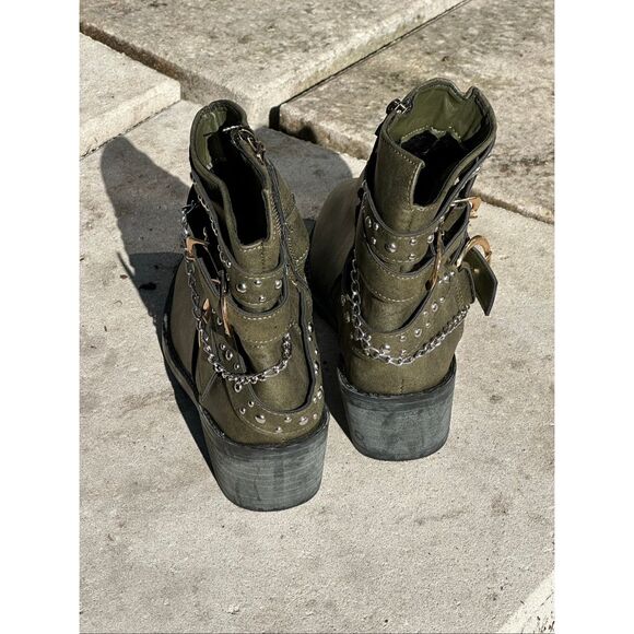 Fashion Ankle Boots Dark Green and Black Buckle, Chains, Studded Size 8.5 - Picture 5 of 11
